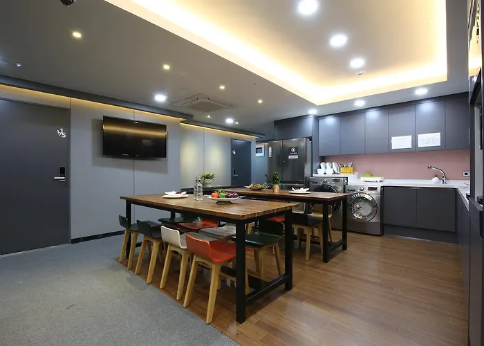 Hostel Philstay Myeongdong *